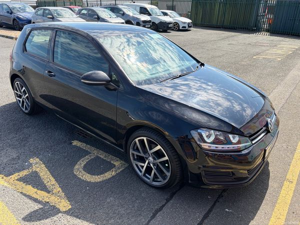 Volkswagen Golf Hatchback, Petrol, 2015, Black