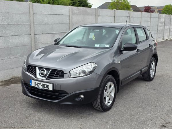 Nissan Qashqai Hatchback, Diesel, 2011, Grey