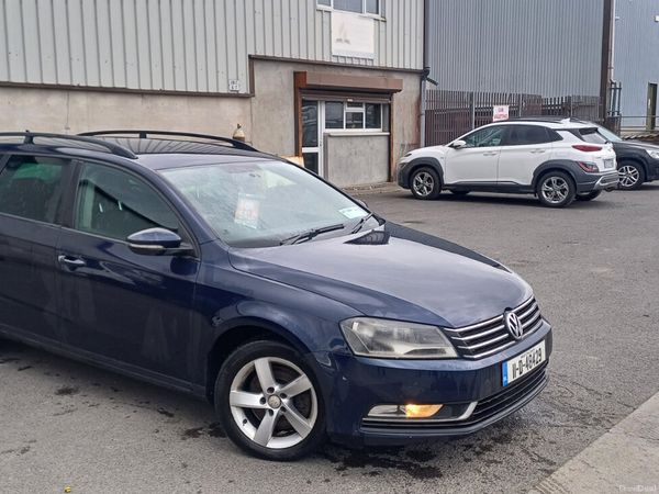 Volkswagen Passat Estate, Diesel, 2011, Blue