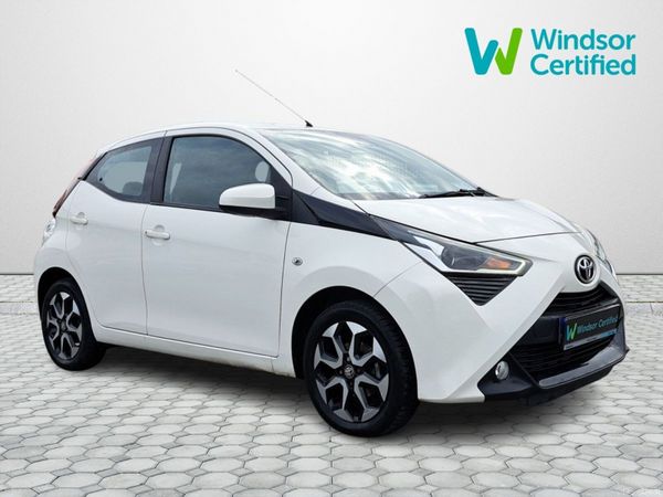 Toyota Aygo Hatchback, Petrol, 2019, White