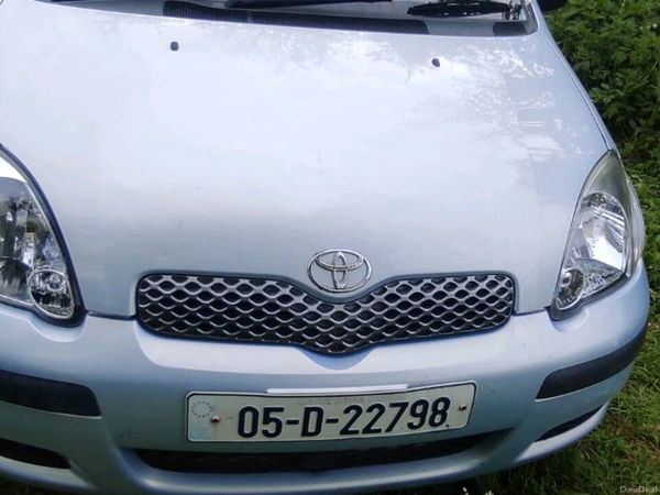 Toyota Yaris Hatchback, Petrol, 2005, Blue