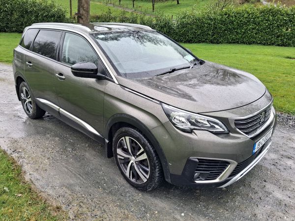 Peugeot 5008 MPV, Diesel, 2019, Grey