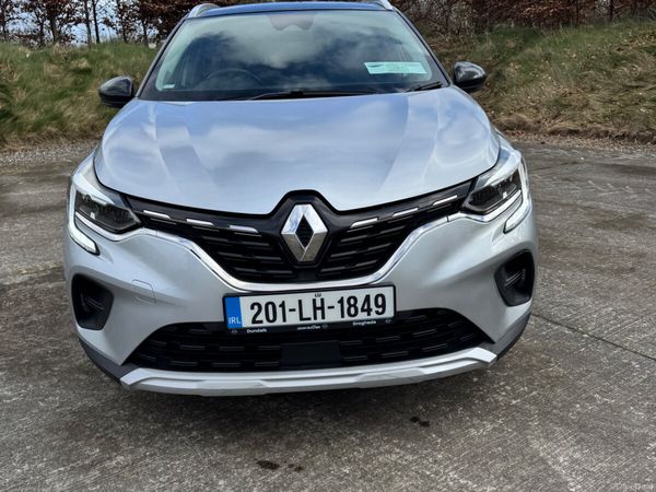 Renault Captur Hatchback, Petrol, 2020, Grey