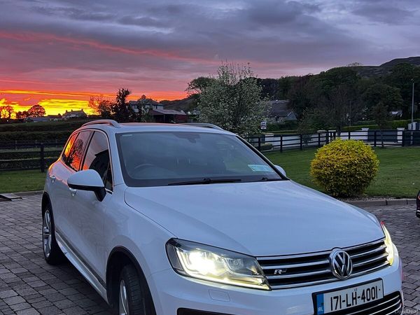 Volkswagen Touareg SUV, Diesel, 2017, White
