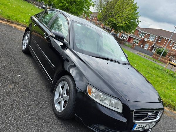 Volvo S40 Saloon, Diesel, 2008, Black