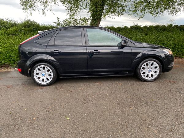 Ford Focus Hatchback, Diesel, 2011, Black