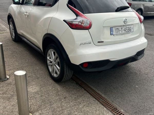 Nissan Juke Hatchback, Petrol, 2017, White