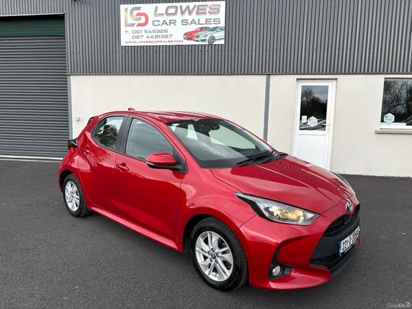 Toyota Yaris Hatchback, Petrol Hybrid, 2022, Red