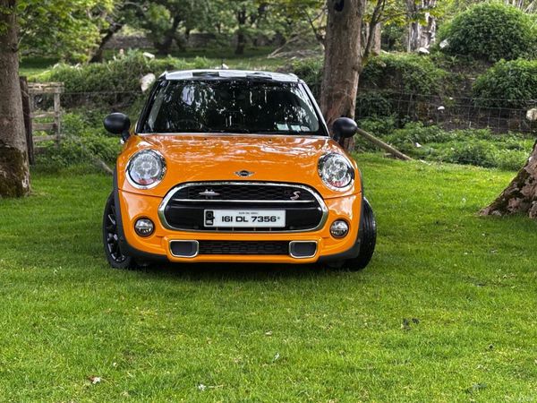 Mini One Hatchback, Petrol, 2016, Orange