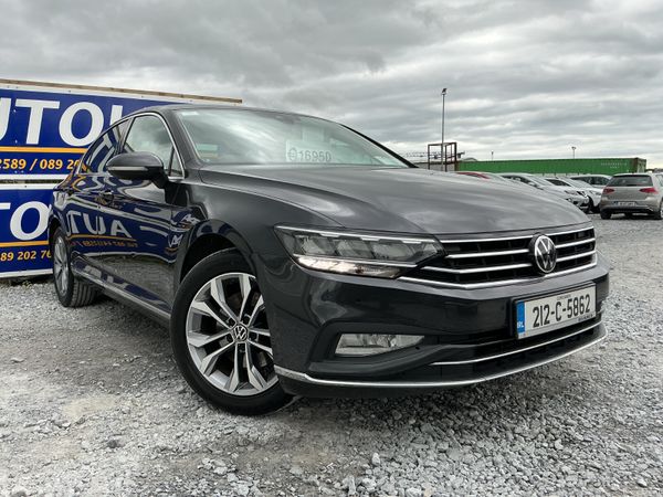 Volkswagen Passat Saloon, Diesel, 2021, Grey