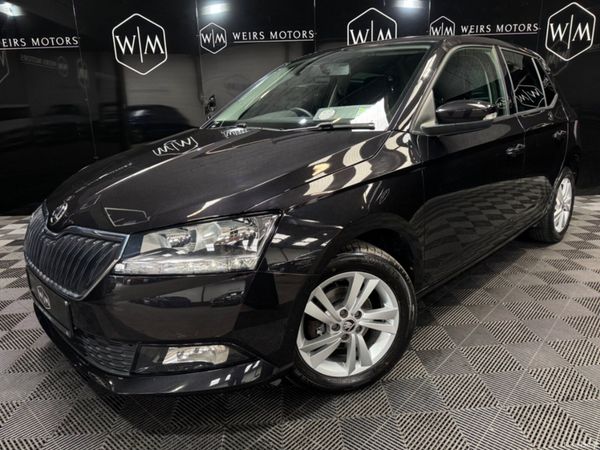 Skoda Fabia Hatchback, Petrol, 2020, Black