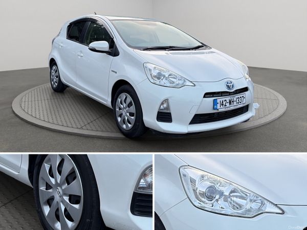 Toyota Aqua Hatchback, Petrol Hybrid, 2014, White