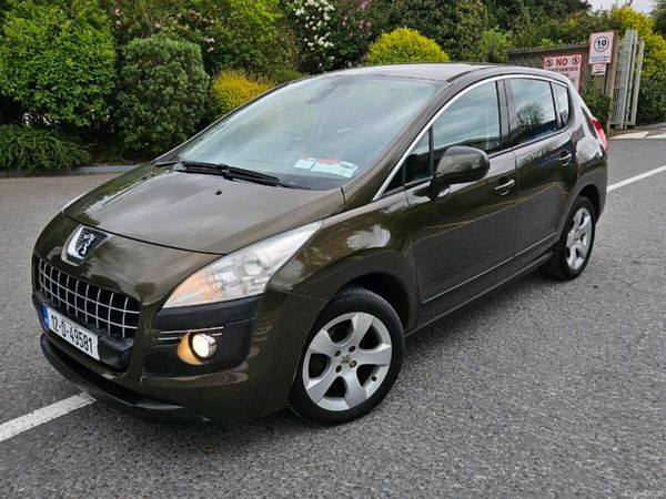 Peugeot 3008 MPV, Diesel, 2012, Brown