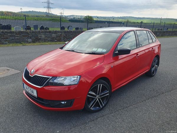Skoda Rapid Hatchback, Petrol, 2014, Red