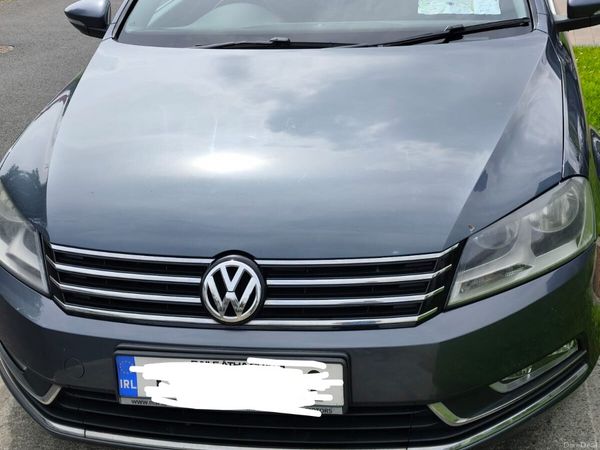 Volkswagen Passat Saloon, Diesel, 2013, Grey