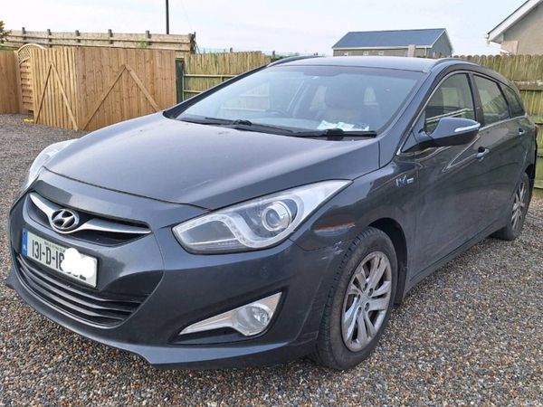 Hyundai i40 Estate/Jeep, Diesel, 2013, Grey