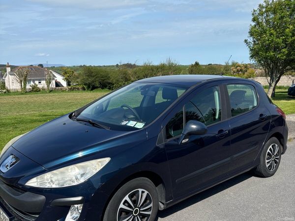 Peugeot 308 Hatchback, Diesel, 2010, Blue