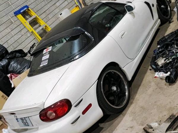 Mazda Other Convertible, Petrol, 1998, Gold