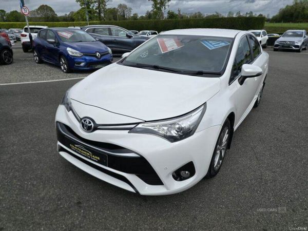Toyota Avensis Saloon, Petrol, 2017, White