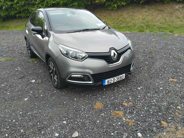 Renault Captur Hatchback, Diesel, 2016, Grey