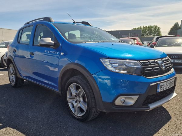 Dacia Sandero Stepway Hatchback, Petrol, 2016, Blue