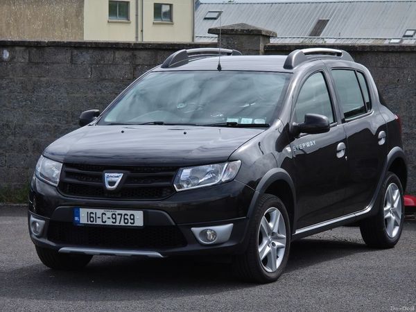Dacia Sandero Stepway Hatchback, Diesel, 2016, Black