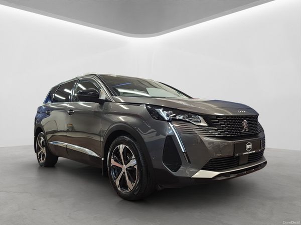 Peugeot 5008 MPV, Diesel, 2021, Grey