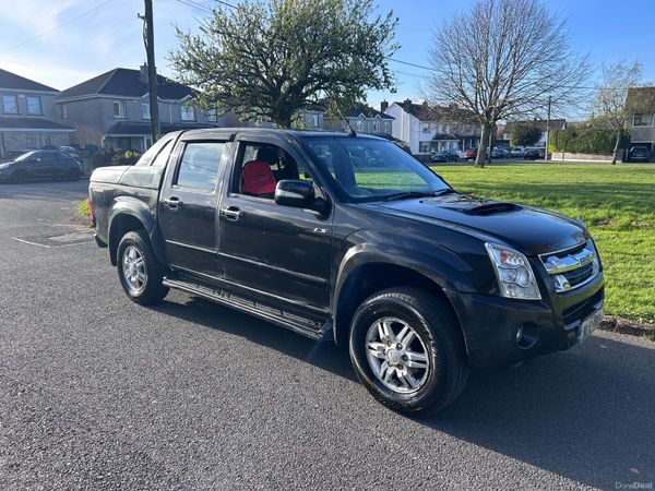 Isuzu D-Max Crew Cab, Diesel, 2010, Black