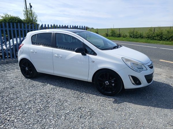 Opel Corsa Hatchback, Petrol, 2013, White