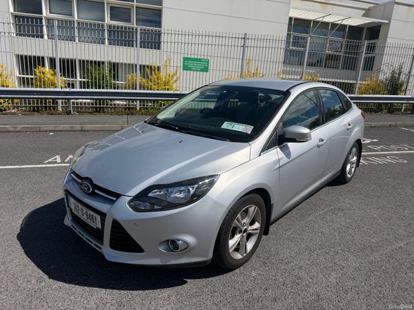 Ford Focus Saloon, Diesel, 2014, Silver