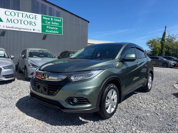 Honda Vezel SUV, Petrol Hybrid, 2020, Green