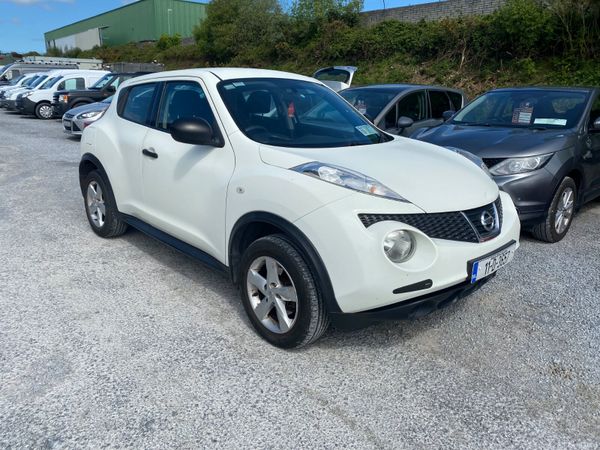 Nissan Juke SUV, Petrol, 2011, White