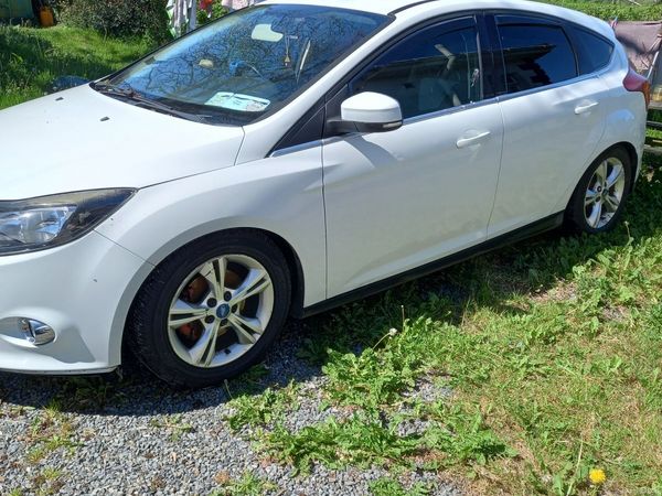 Ford Focus Hatchback, Diesel, 2012, White