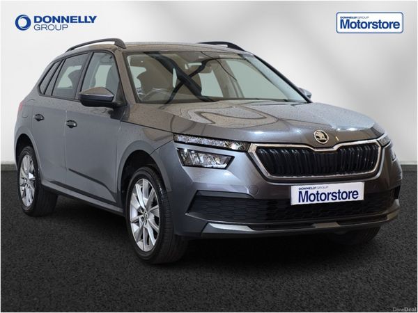 Skoda Kamiq Hatchback, Petrol, 2023, Grey