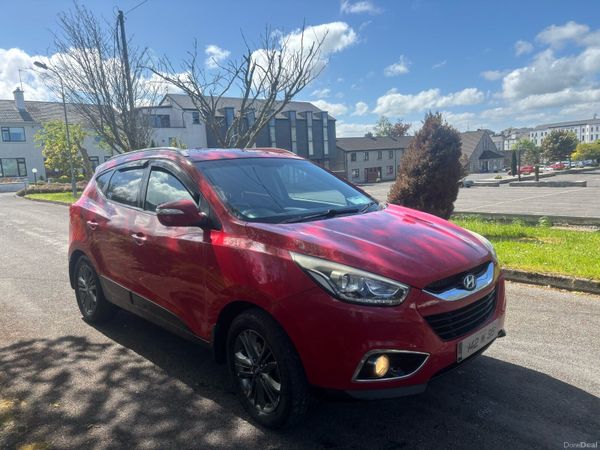 Hyundai ix35 SUV, Diesel, 2014, Red