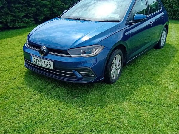 Volkswagen Polo Hatchback, Petrol, 2022, Blue