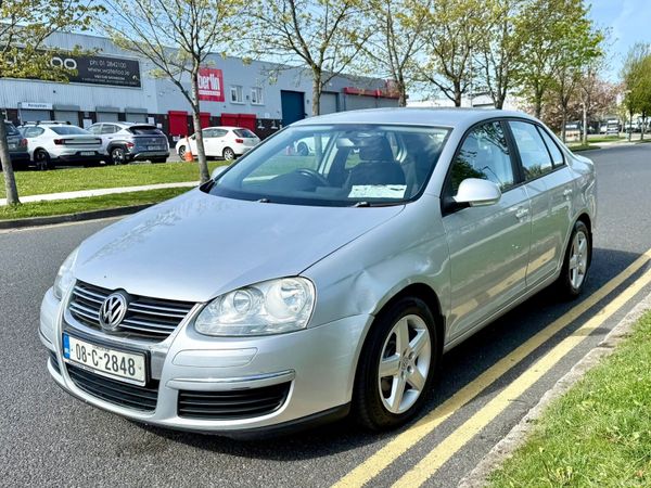 Volkswagen Jetta Saloon, Petrol, 2008, Silver