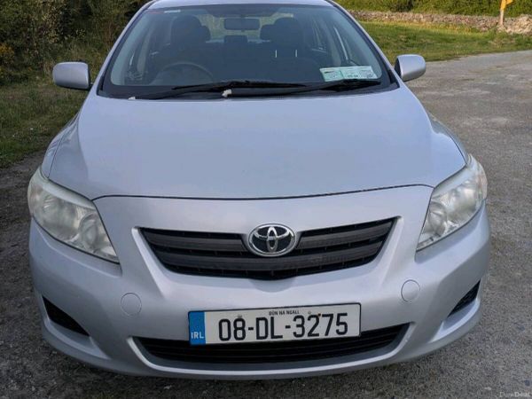Toyota Corolla Saloon, Petrol, 2008, Silver