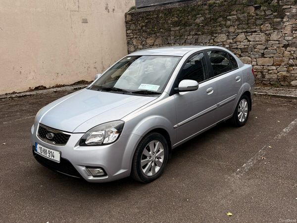 Kia Rio Saloon, Diesel, 2010, Silver
