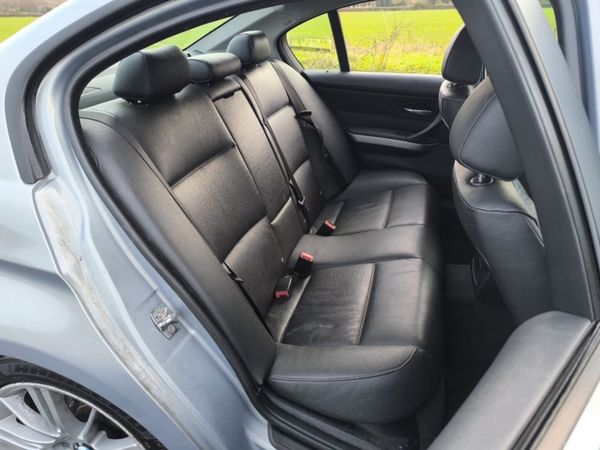 BMW 3-Series Saloon, Diesel, 2008, Green