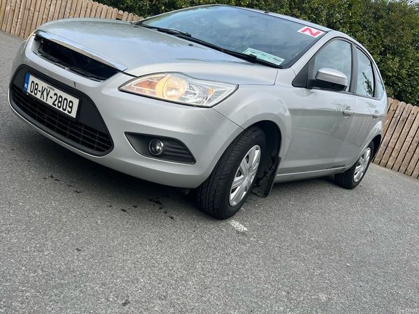 Ford Focus Hatchback, Petrol, 2008, Silver