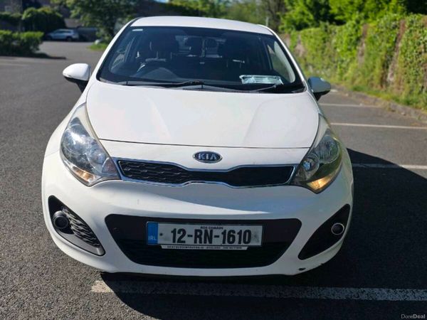 Kia Rio Hatchback, Diesel, 2012, White