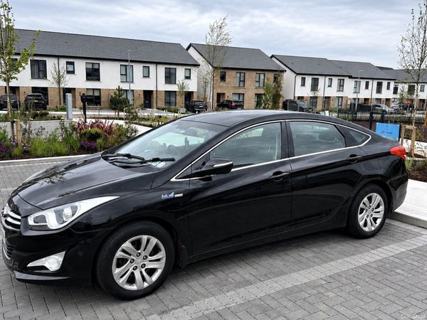 Hyundai i40 Saloon, Diesel, 2014, Black