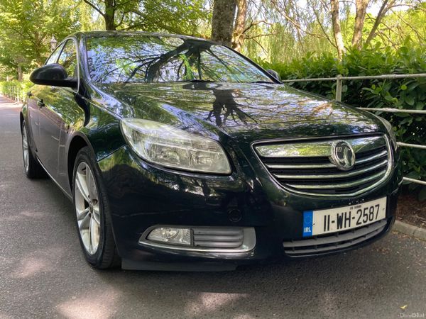 Opel Insignia Hatchback, Diesel, 2011, Black
