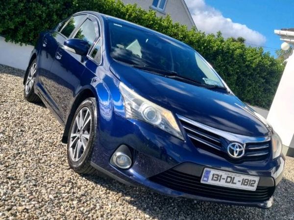 Toyota Avensis Saloon, Diesel, 2013, Blue