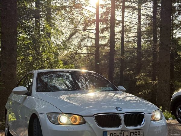 BMW 3-Series Coupe, Diesel, 2009, White