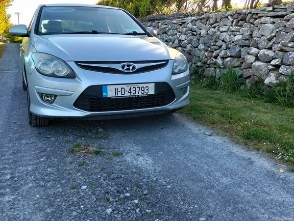 Hyundai i30 Hatchback, Diesel, 2011, Silver
