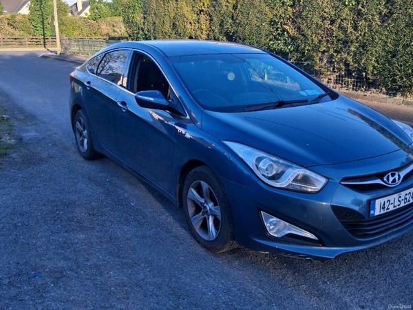 Hyundai i40 Saloon, Diesel, 2014, Blue
