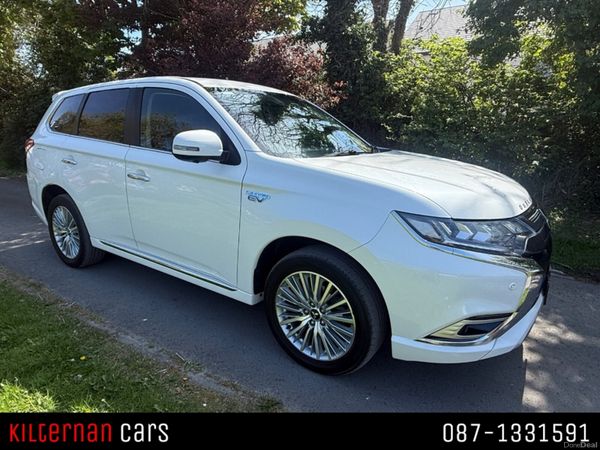 Mitsubishi Outlander SUV, Petrol Plug-in Hybrid, 2019, White