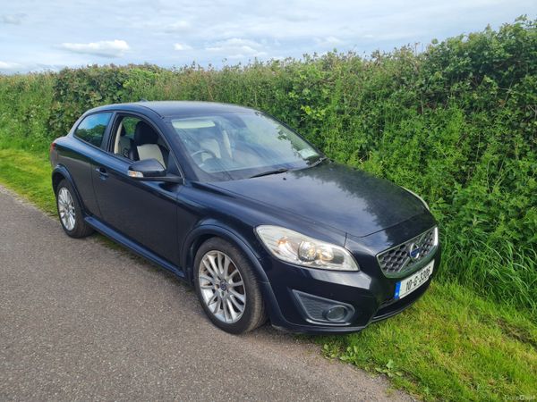 Volvo C30 Hatchback, Diesel, 2010, Black